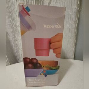 Kids Tupperware Toys Mini Serving Set 4 plates 4 bowls 4 lids 4 cups pitcher NEW